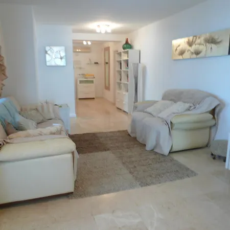 Modern 3 Bed Penthouse, Duquesa Del Mar